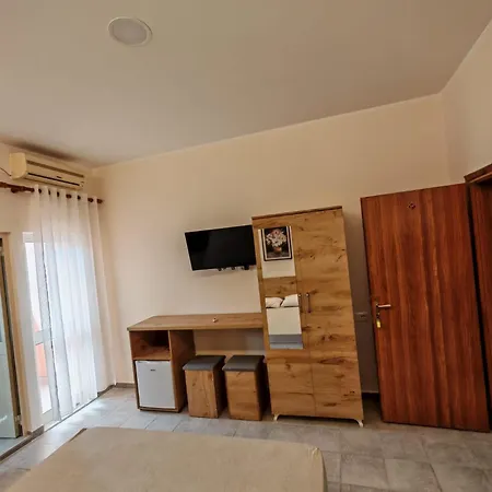 호텔 Bellavista Shëngjin